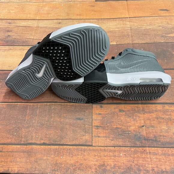 Nike Men\'s Lebron Witness VIII Gray/Black Basketball Shoes main image 6